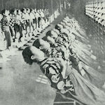 小學校に於ける體操(その二) 女兒の腹の運動<br>Abdominal exercise for girls at Midori Primary School<br>Source: 兒童の衛生, 1921