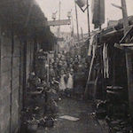 下谷區金杉下町細民長屋<br>Living condition of Tokyo's poorest residents (<i>saimin</i>) in Shitaya ward<br>Source: 東京市内の細民に關する調査, 1921