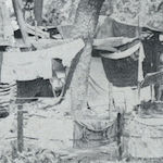 芝公園内 九月七日<br>Makeshift shelters at Shiba Park, 7 September 1923<br>Source: 大正大震災誌  警示廳, 1925